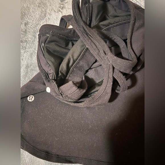 Lululemon Double Criss Cross Tank Top Black built in Bra size 4 mesh - Picture 3 of 3